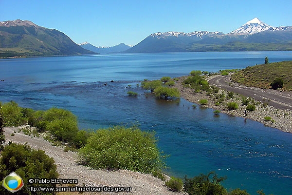 Foto Boca del río Chimehuín (Pablo Etchevers)